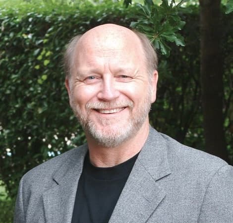 MEET DR. OHLENFORST